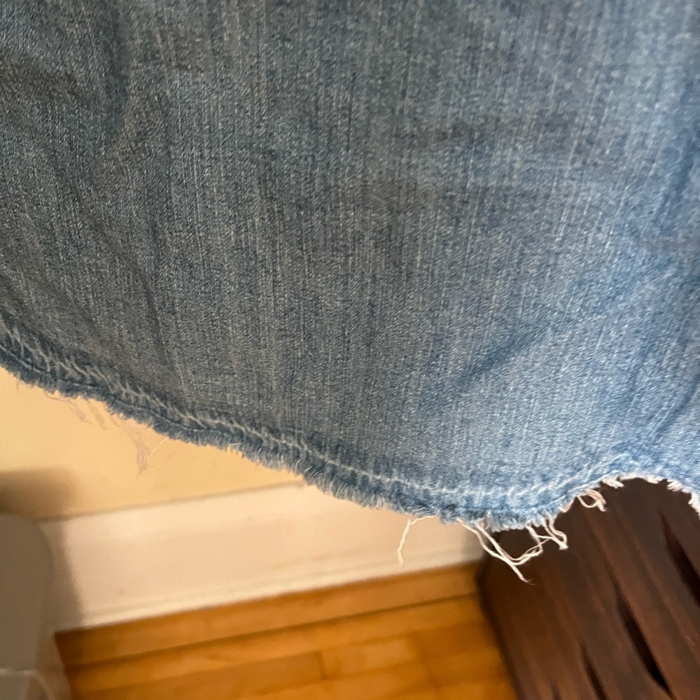 Universal Thread Chambray Top - Picture 6 of 8